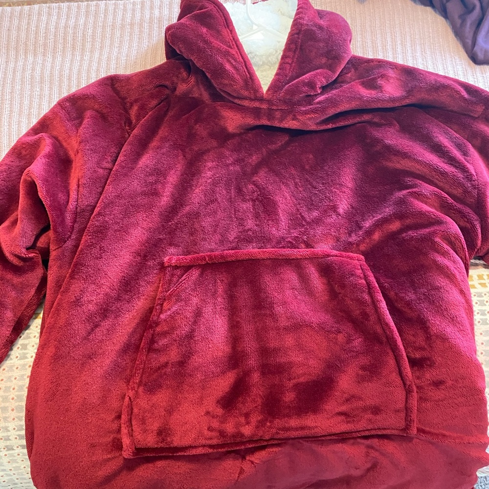 Huggle hoodie